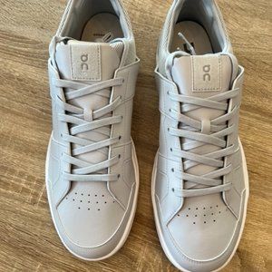 On Roger Clubhouse Glacier/White Men's Size 13